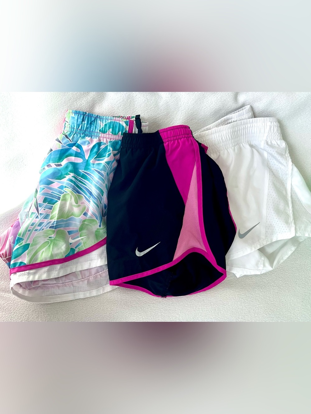 3 Pair Nike Dry Fit Running Shorts Lined Tropical Wht Blk Pink Size XS Like New